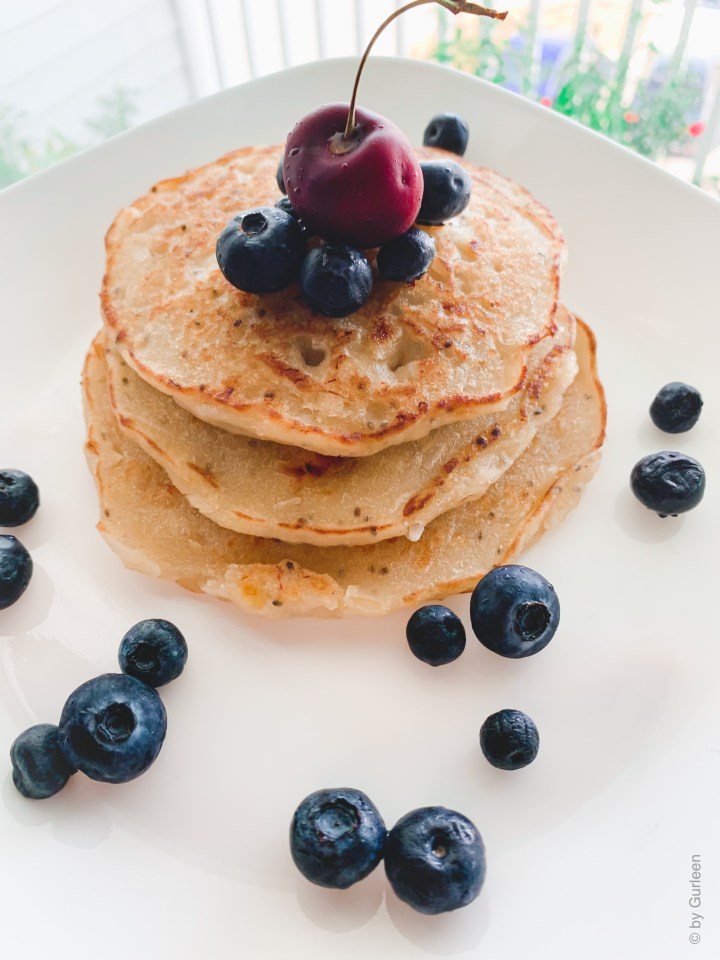 Healthy Banana Pancakes
